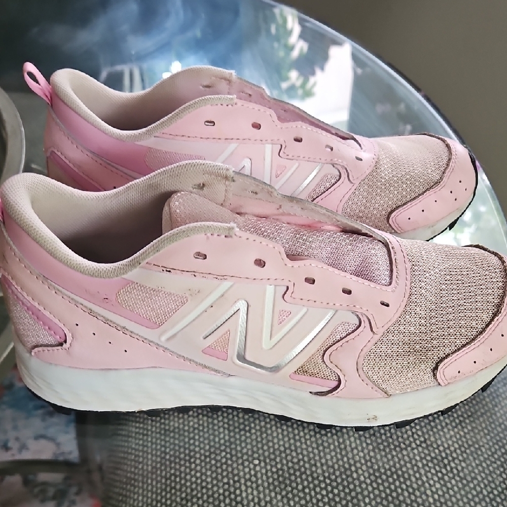 New Balance Pink Sneakers with Suede Mesh and Chunky Midsole